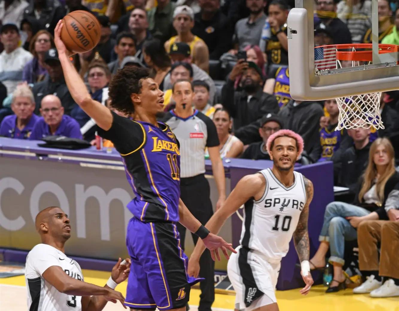 1夜5笔签约达成！湖人签23+12中锋，火箭再签一位3D，掘金签1前锋